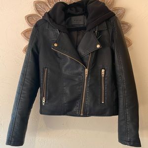 BlankNYC Faux Leather Jacket w/removable hood- size L, worn one time.